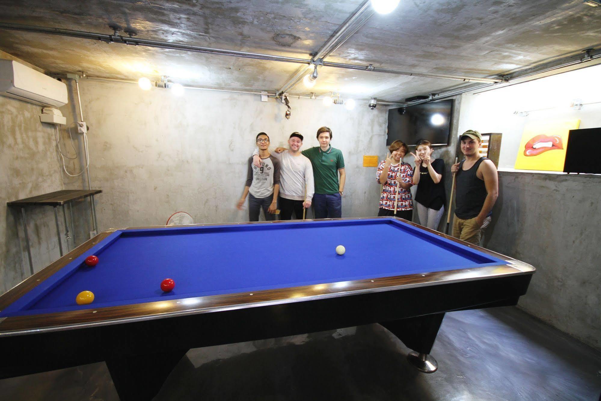 Time Travelers Party Hostel In Hongdae Seul Zewnętrze zdjęcie